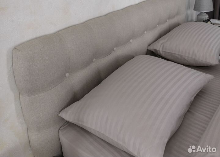 Кровать с матрасом двуспальная 160х200 Марсель