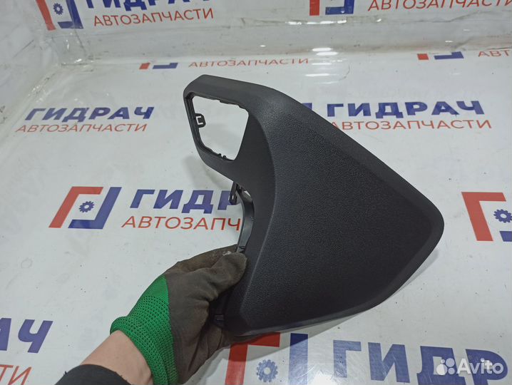 Накладка торпедо левая LADA X-Ray Cross 681358411R