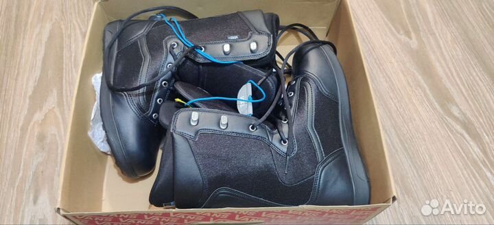 Сноубордические ботинки vans 42 р