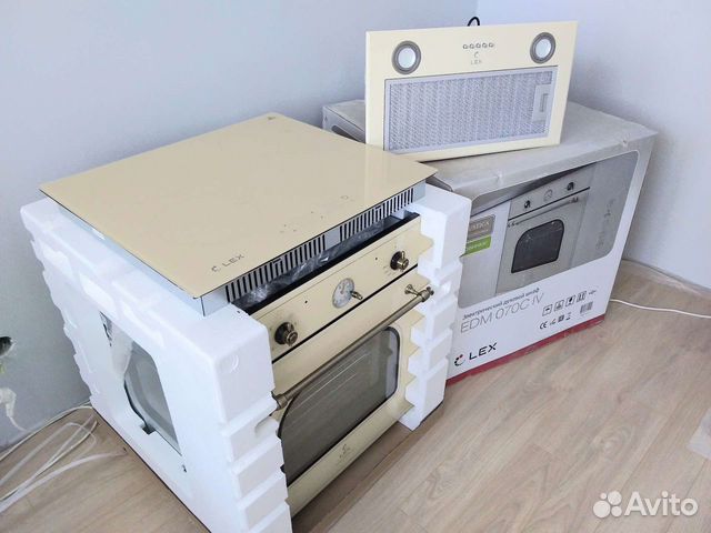 Комплект. Духовка, варочная панель, вытяжка