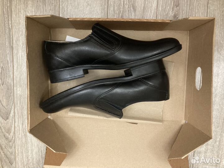 Полуботинки мужские кожанные 42