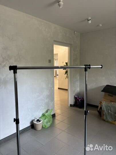 Вешалка напольная (рейл для одежды)