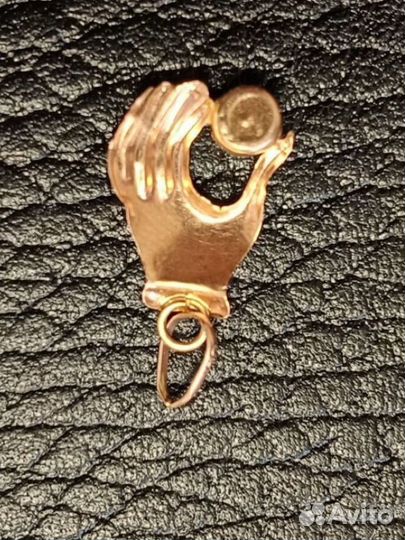 Золотая подвеска