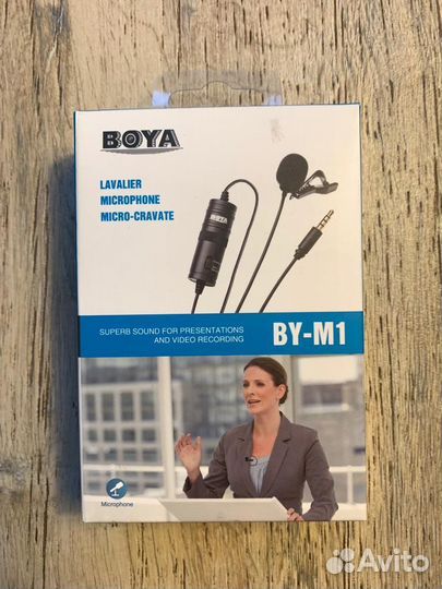 Петличный микрофон, веб камера