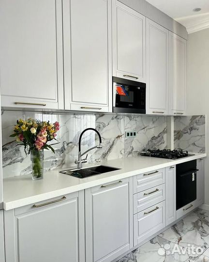 Кухни на заказ любой сложности