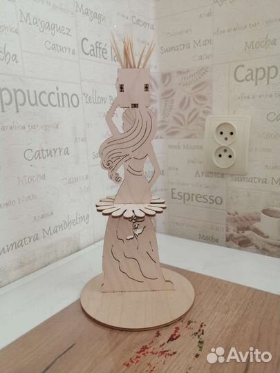 Салфетница деревянная