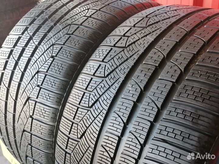 Pirelli Sottozero Winter 240 295/30 R19