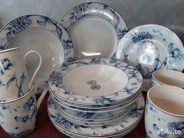 Посуда из фарфора коллекции Bouquet