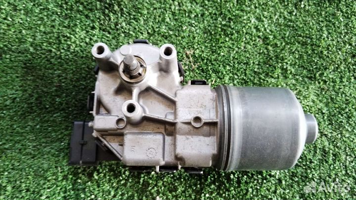 Моторчик дворников LADA Largus