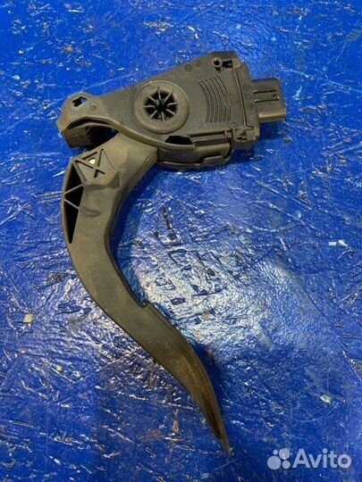 Педаль газа Audi A4 B8 седан CJE 2011-2015