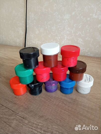 Гуашь новая