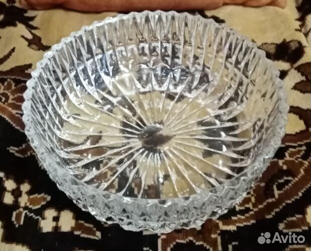 Ваза хрустальная
