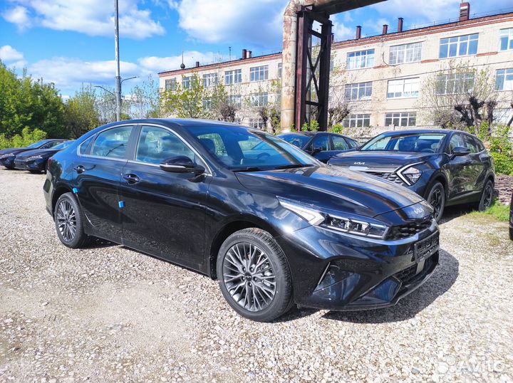 Kia Cerato 2.0 AT, 2023, 10 км