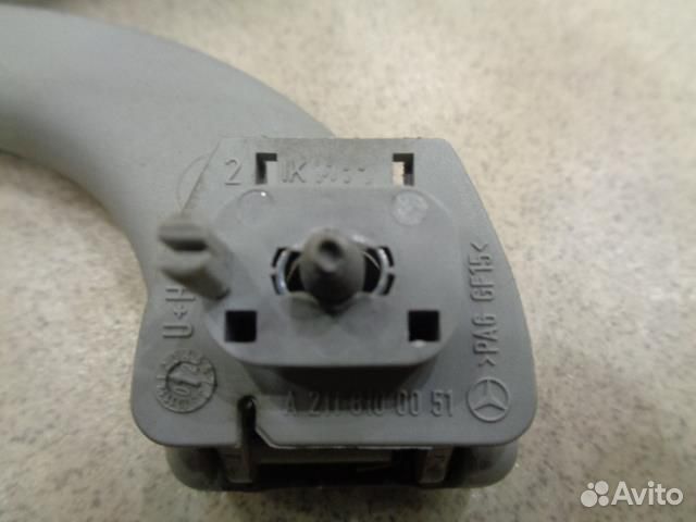 Ручка внутренняя потолочная передняя левая Merced