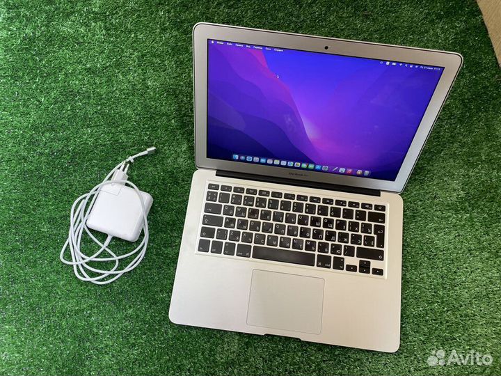 MacBook Air 13 2017 i5/8gb/128gb/рст/ идеал