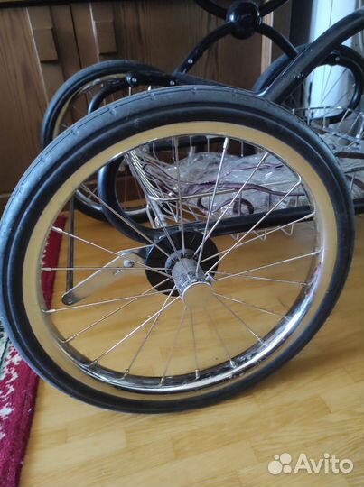 Детская прогулочная легкая коляска бу