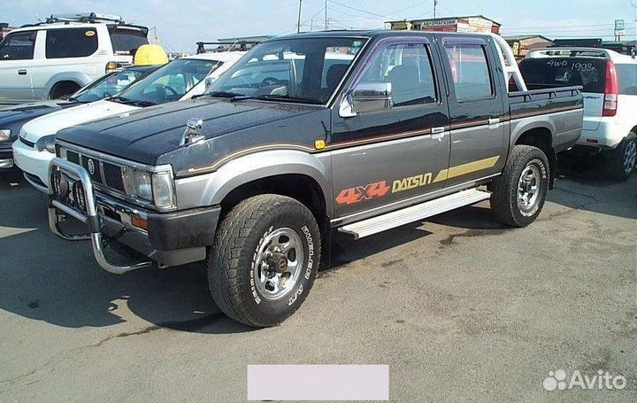 Ручка двери внешняя перед,зад Terrano/DatsunD21/50