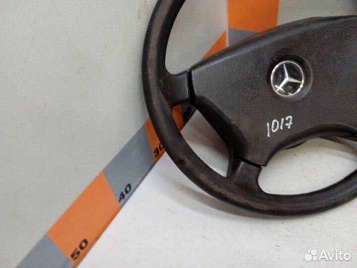 Руль Mercedes-Benz E-Class W124 2.3 1992