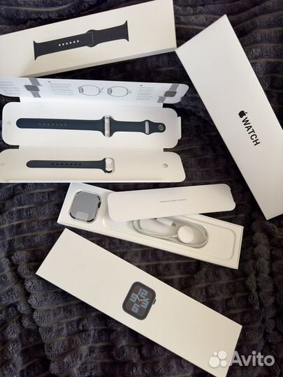 Продам Apple Watch Series SE 2022 44mm