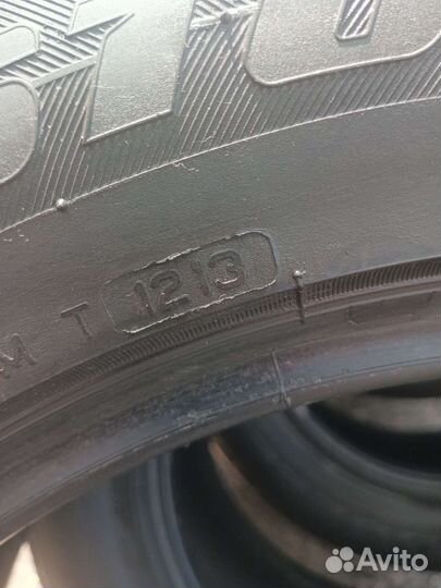 Bridgestone Dueler H/P 235/55 R17