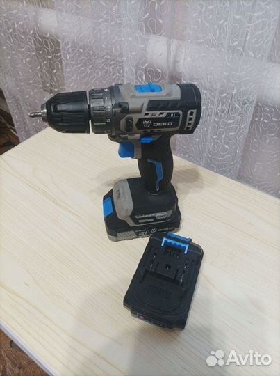 Шуруповерт deko 20v бесщеточный