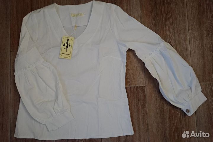 Блузка белая