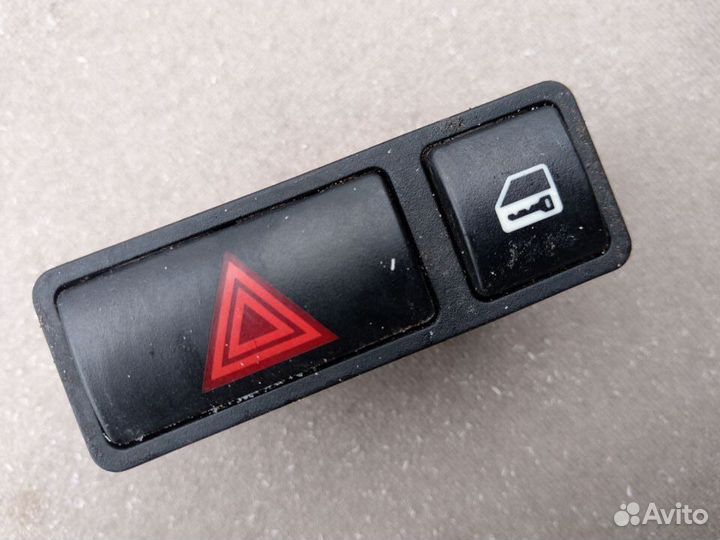 Кнопка аварийной сигнализации для BMW 3-серия E46