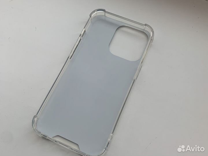 Чехол на iPhone 13 pro