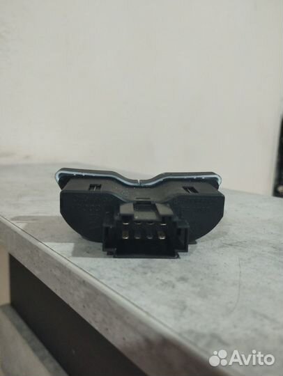 Кнопка обогрева сидений LADA Vesta