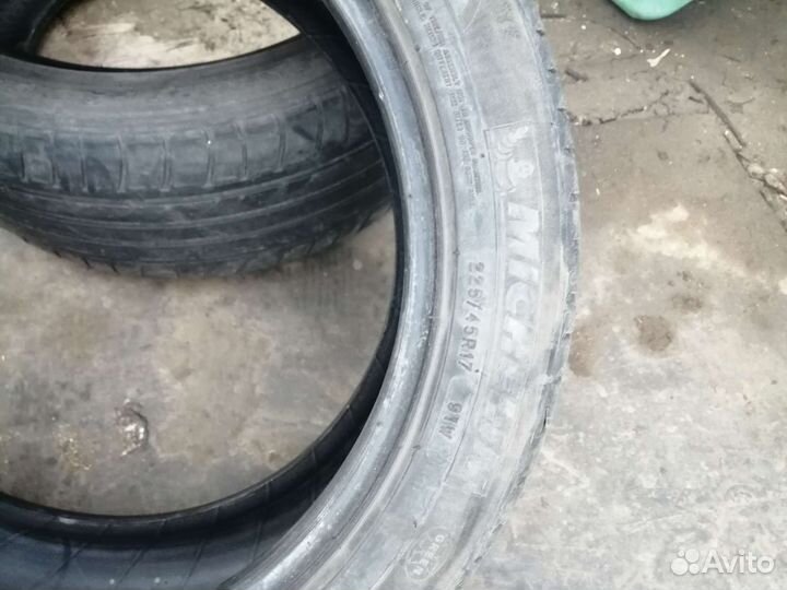 Michelin Pilot Sport 3 2.25/4.5 R17