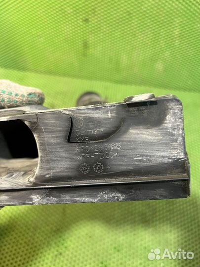 Патрубок воздушного фильтра Volkswagen Polo седан