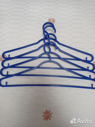 Вешалки плечики IKEA
