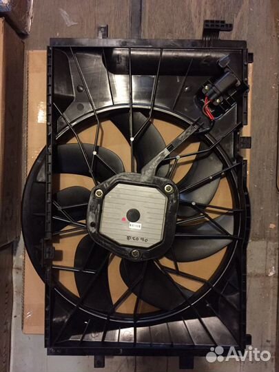 Вентилятор охлаждения Мерседес / Mercedes W203