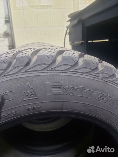 Goodyear UltraGrip Extreme 215/65 R16 98T