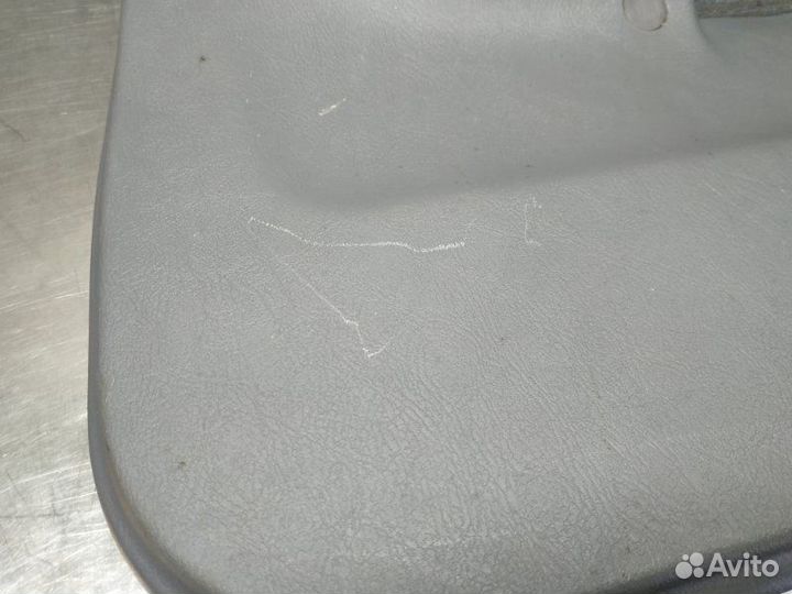 Дверная карта задняя правая Hyundai Elantra XD