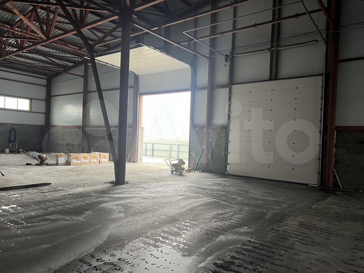 Склад, 2350 м²