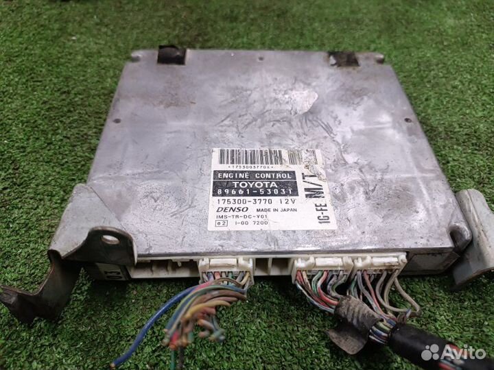 Блок управления двигателем Lexus Is200 1G-FE