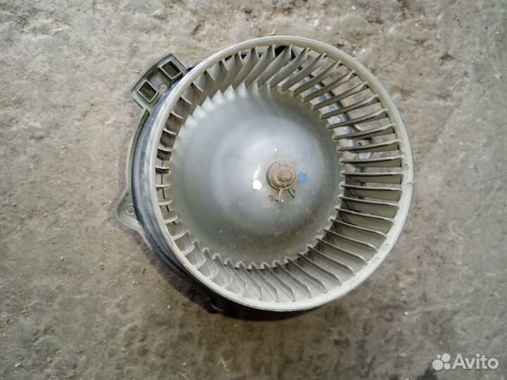 Моторчик печки Шевроле Лачетти J200 1.6 АКПП