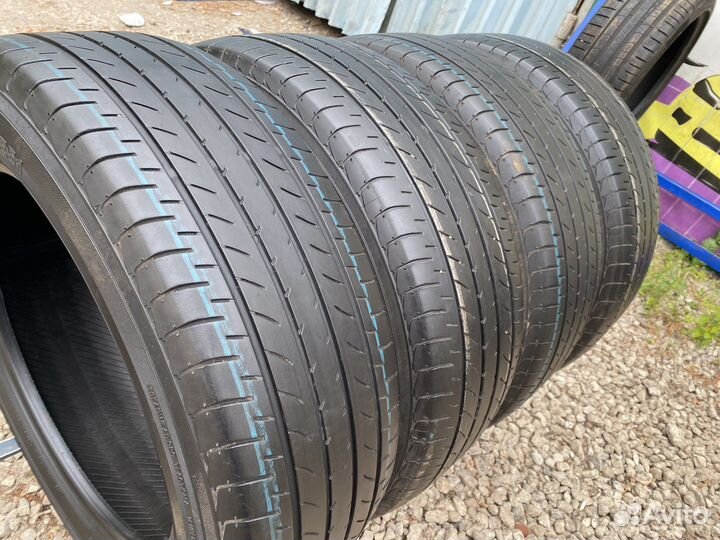 Yokohama BluEarth E51B 225/60 R18