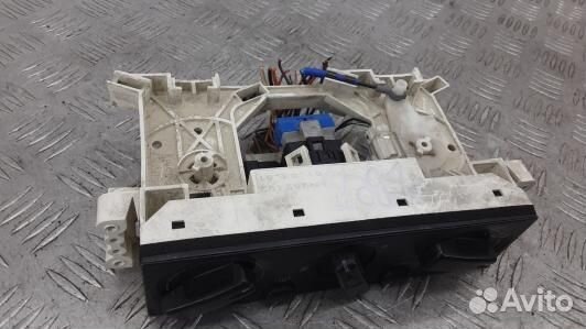 Блок управления печки и климат-контроля mitsubishi