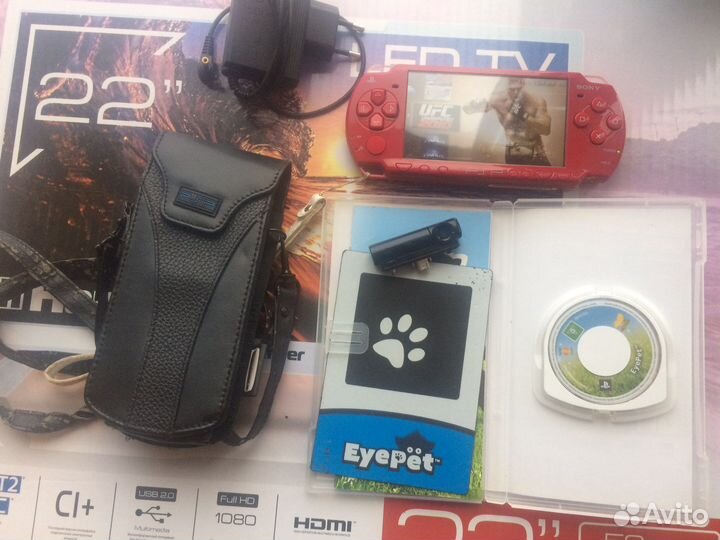PSP редкая красная с камерой 32 гб игр