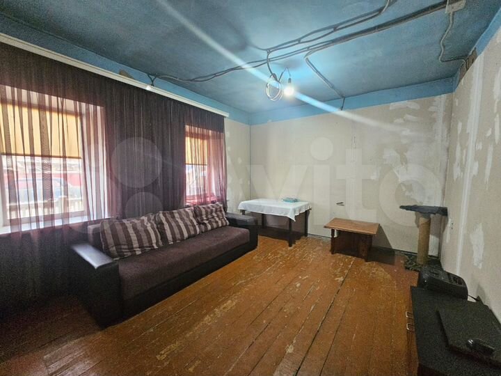 Дом 61 м² на участке 6 сот.