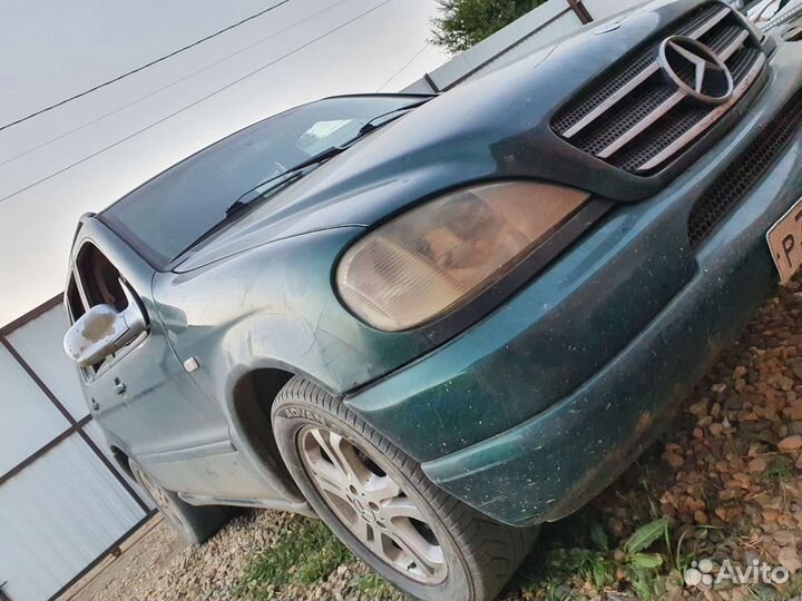 Крылья / Морда Mercedes ML320 Капот