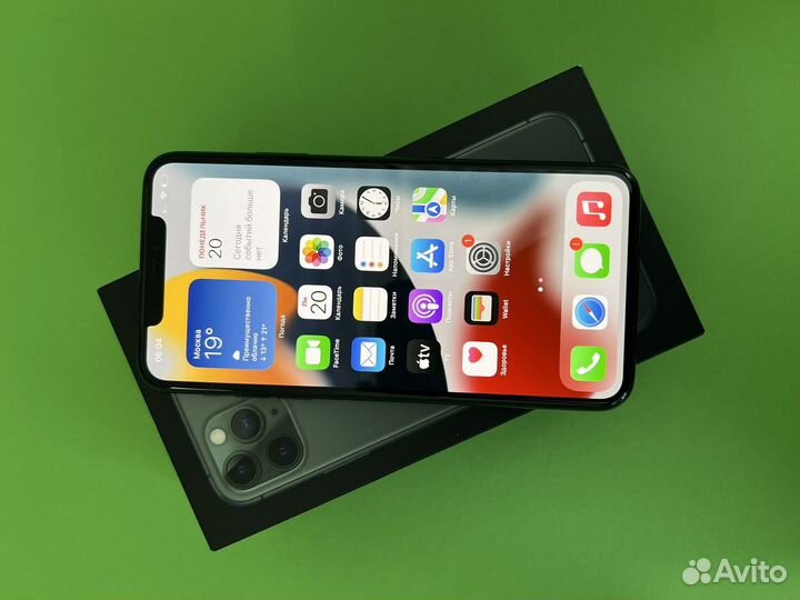 iPhone 11 Pro Max, 64 ГБ