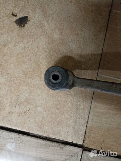 Рычаг правый Ваз 2114