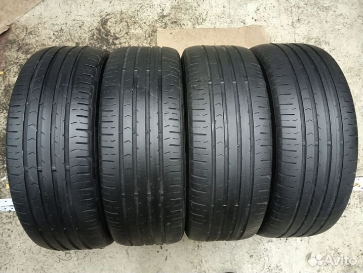 Continental ContiPremiumContact 5 215/55 R17 94W