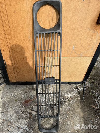 Решетка радиатора на ниву