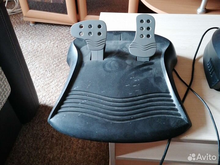 Игровой руль