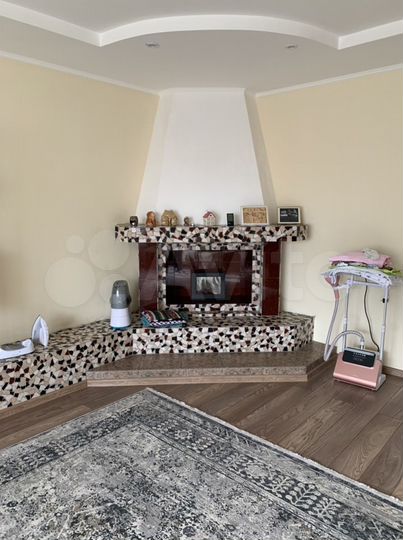 3-к. квартира, 101,3 м², 3/9 эт.