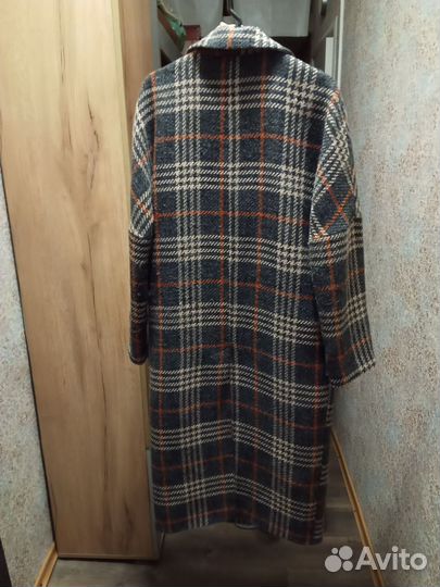 Пальто женское демисезонное 46 48 клетка